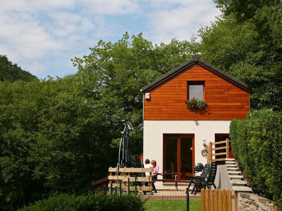 Cottage With A Terrace And A View Of The Valley آيويل المظهر الخارجي الصورة