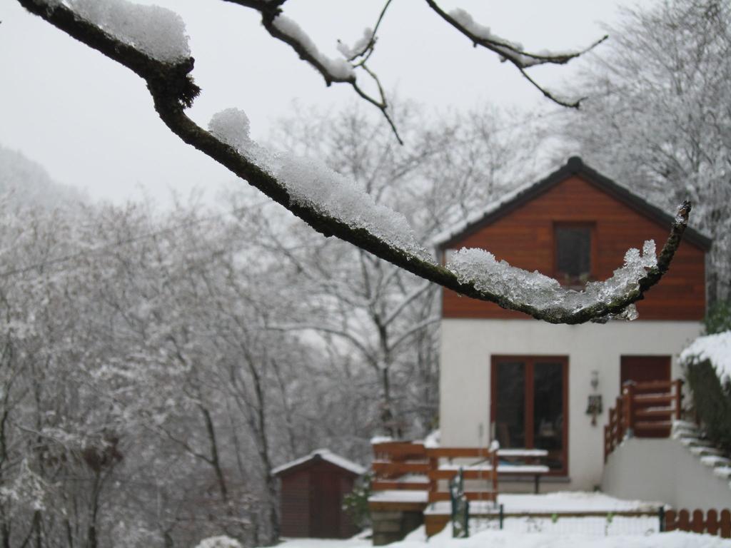 Cottage With A Terrace And A View Of The Valley آيويل المظهر الخارجي الصورة