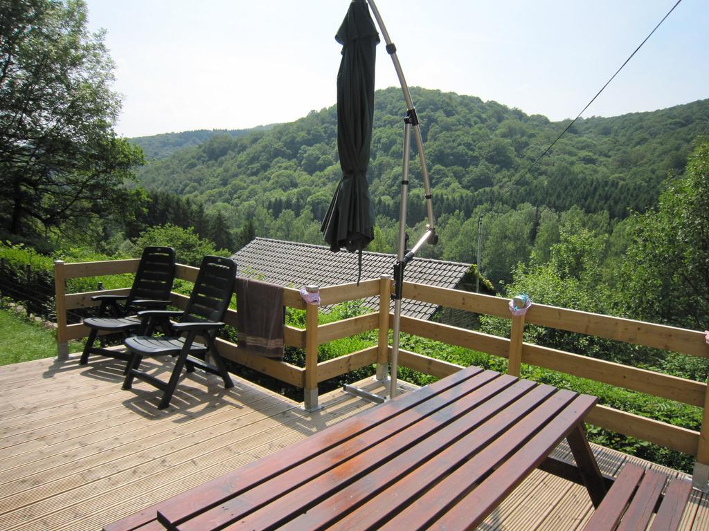 Cottage With A Terrace And A View Of The Valley آيويل المظهر الخارجي الصورة